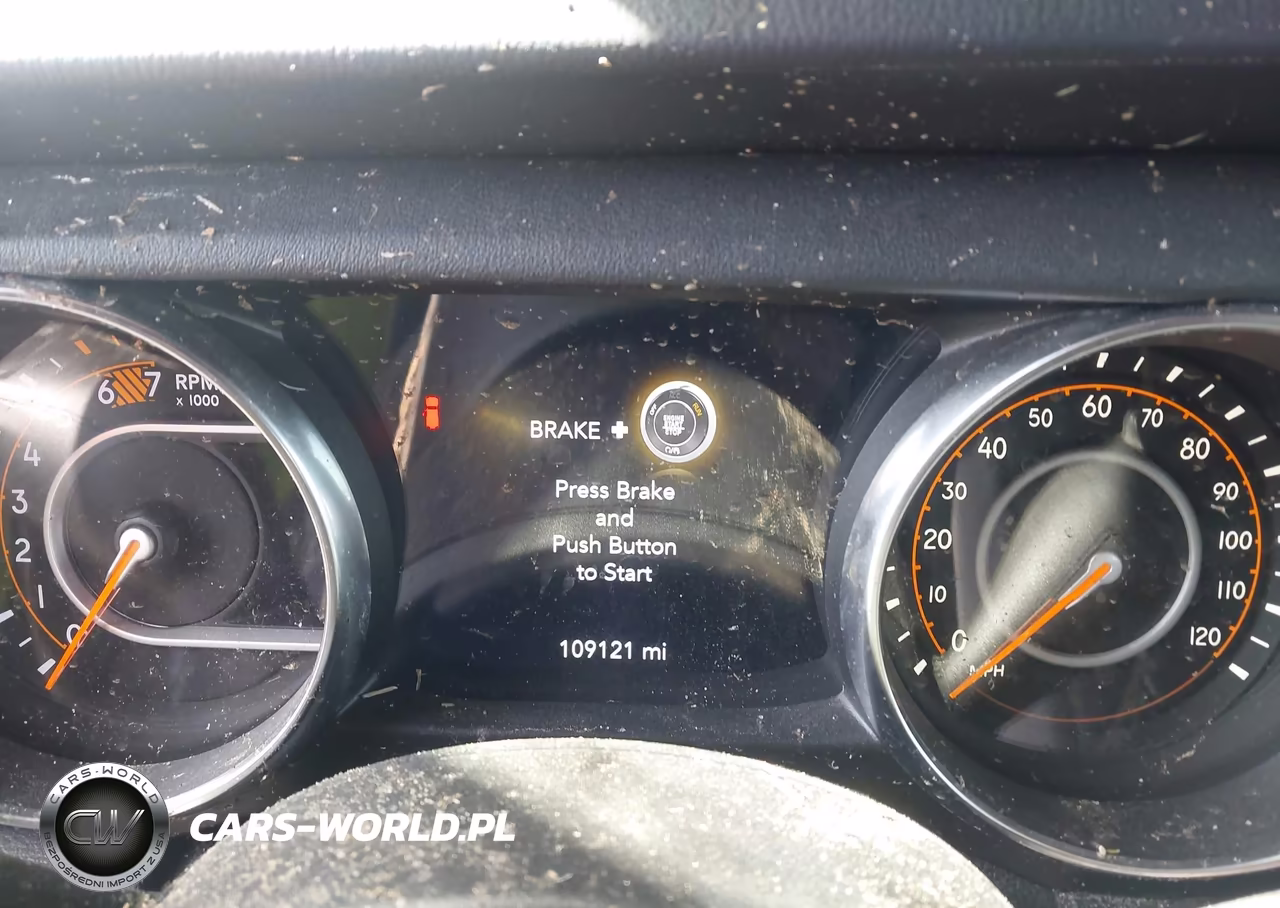 2020 Jeep Wrangler Unlimited Sahara VIN:1C4HJXEN2LW217094 - 7