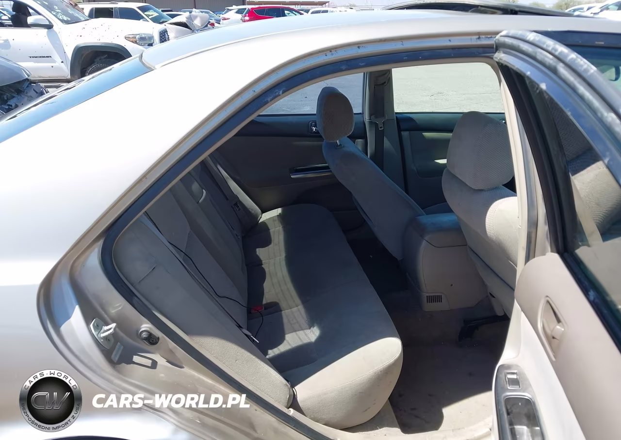 2002 Toyota Camry Se V6 VIN:4T1BF30K32U504561 - 8