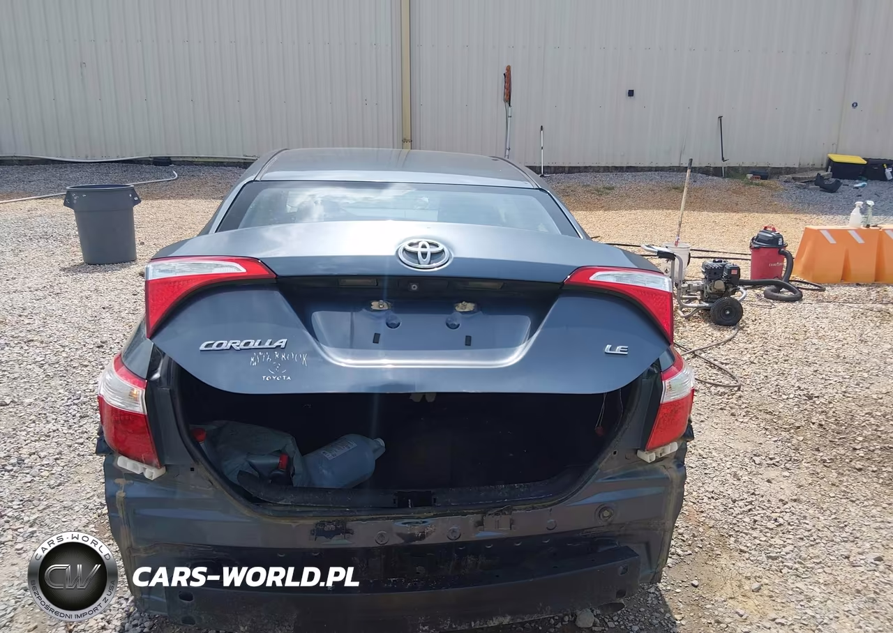 2014 Toyota Corolla Le Plus VIN:5YFBURHE1EP169720 - 17
