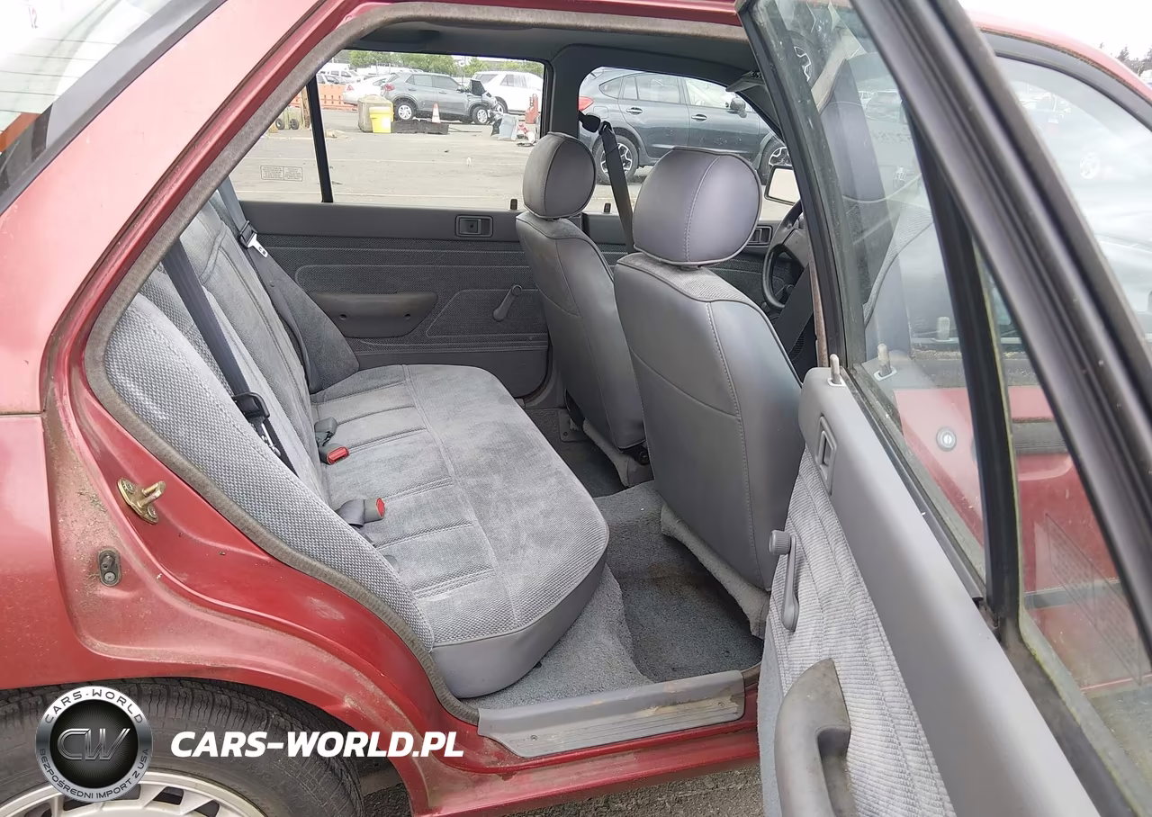 1993 Ford Escort Lx VIN:3FAPP13J7PR164785 - 8