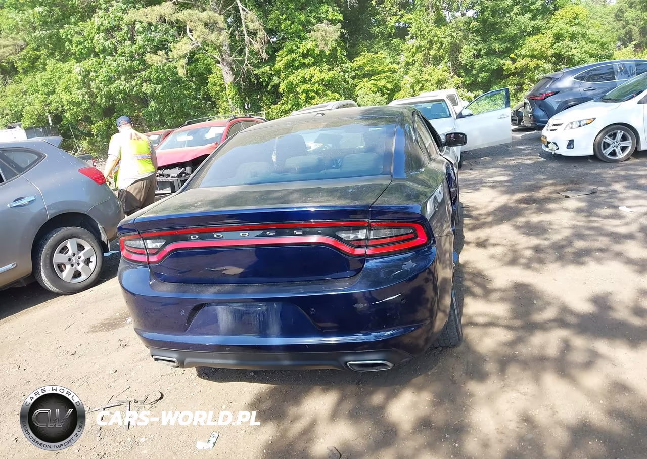 2015 Dodge Charger Se VIN:2C3CDXFG6FH827900 - 16