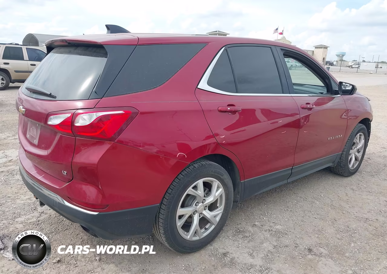 2018 Chevrolet Equinox Lt VIN:3GNAXKEX9JS583445 - 4