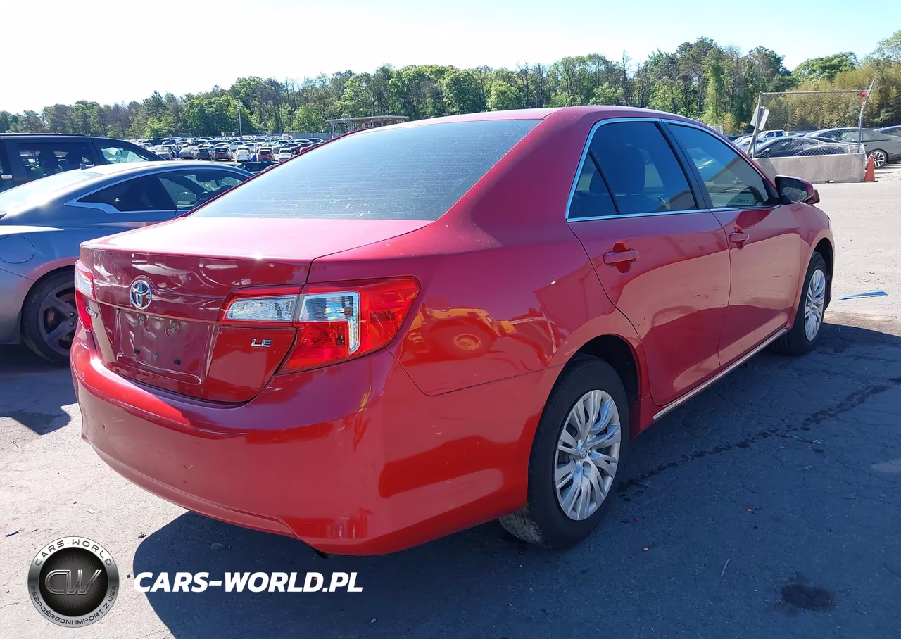2014 Toyota Camry Le VIN:4T1BF1FKXEU797133 - 4