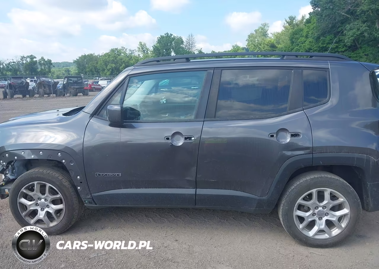2017 Jeep Renegade Latitude 4X4 VIN:ZACCJBBB1HPF46252 - 15
