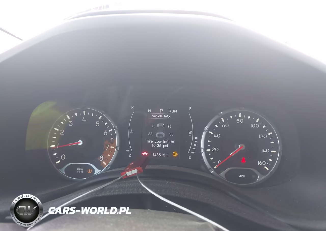 2017 Jeep Renegade Latitude 4X4 VIN:ZACCJBBB1HPF46252 - 7