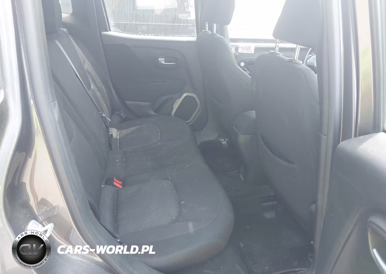 2017 Jeep Renegade Latitude 4X4 VIN:ZACCJBBB1HPF46252 - 8