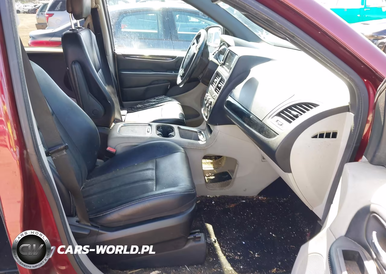 2019 Dodge Grand Caravan Sxt VIN:2C4RDGCG5KR724482 - 5