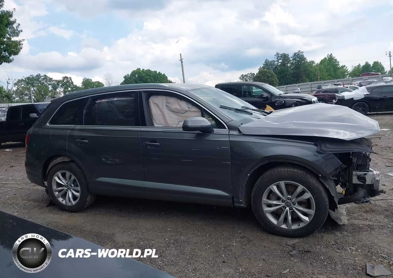 2018 Audi Q7 2.0T Premium VIN:WA1AHAF72JD041502 - 13