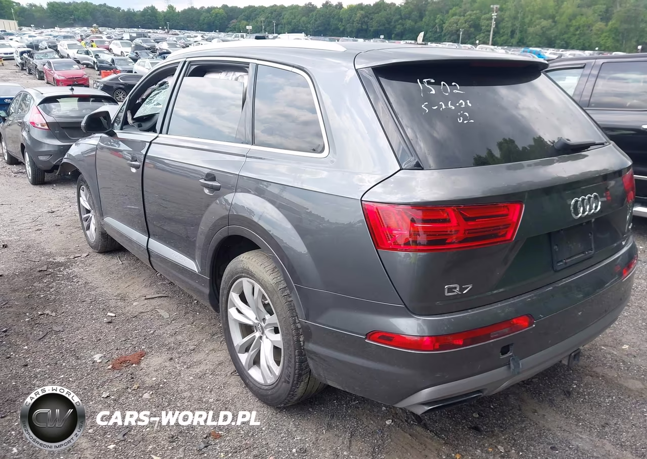 2018 Audi Q7 2.0T Premium VIN:WA1AHAF72JD041502 - 3