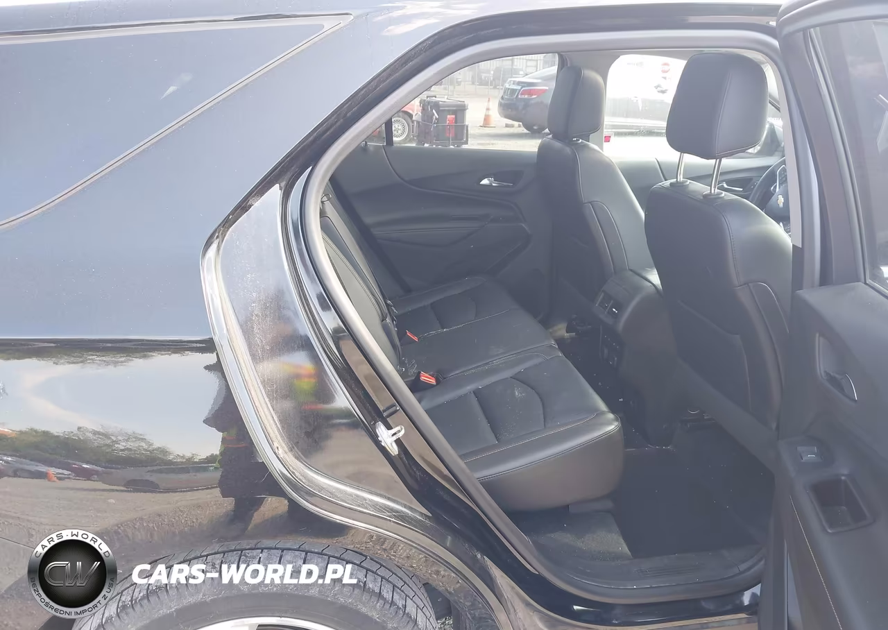 2018 Chevrolet Equinox Premier VIN:2GNAXNEX9J6342663 - 8
