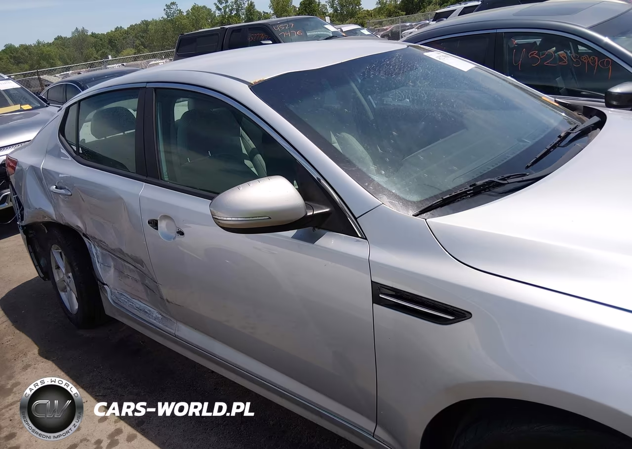 2014 Kia Optima Lx VIN:5XXGM4A73EG322076 - 14