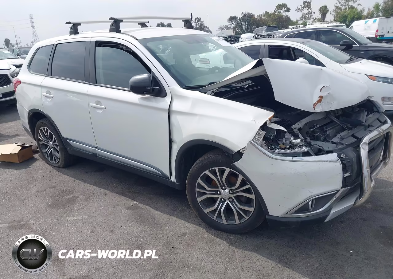 2016 Mitsubishi Outlander Es