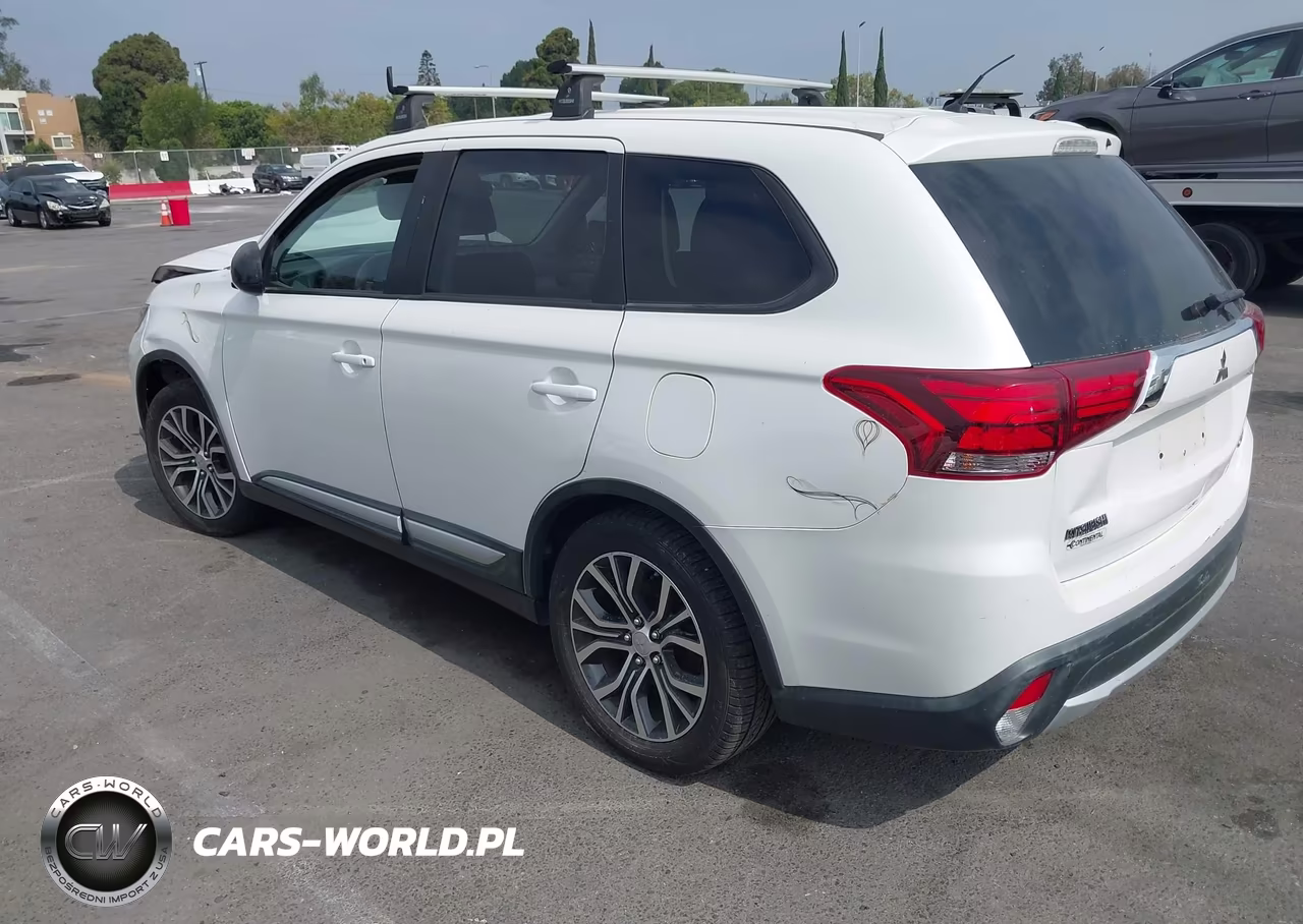 2016 Mitsubishi Outlander Es VIN:JA4AD2A37GZ000347 - 3
