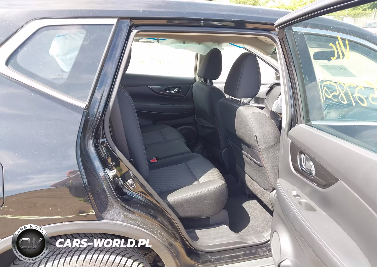 2018 Nissan Rogue S VIN:KNMAT2MT2JP542544 - 8