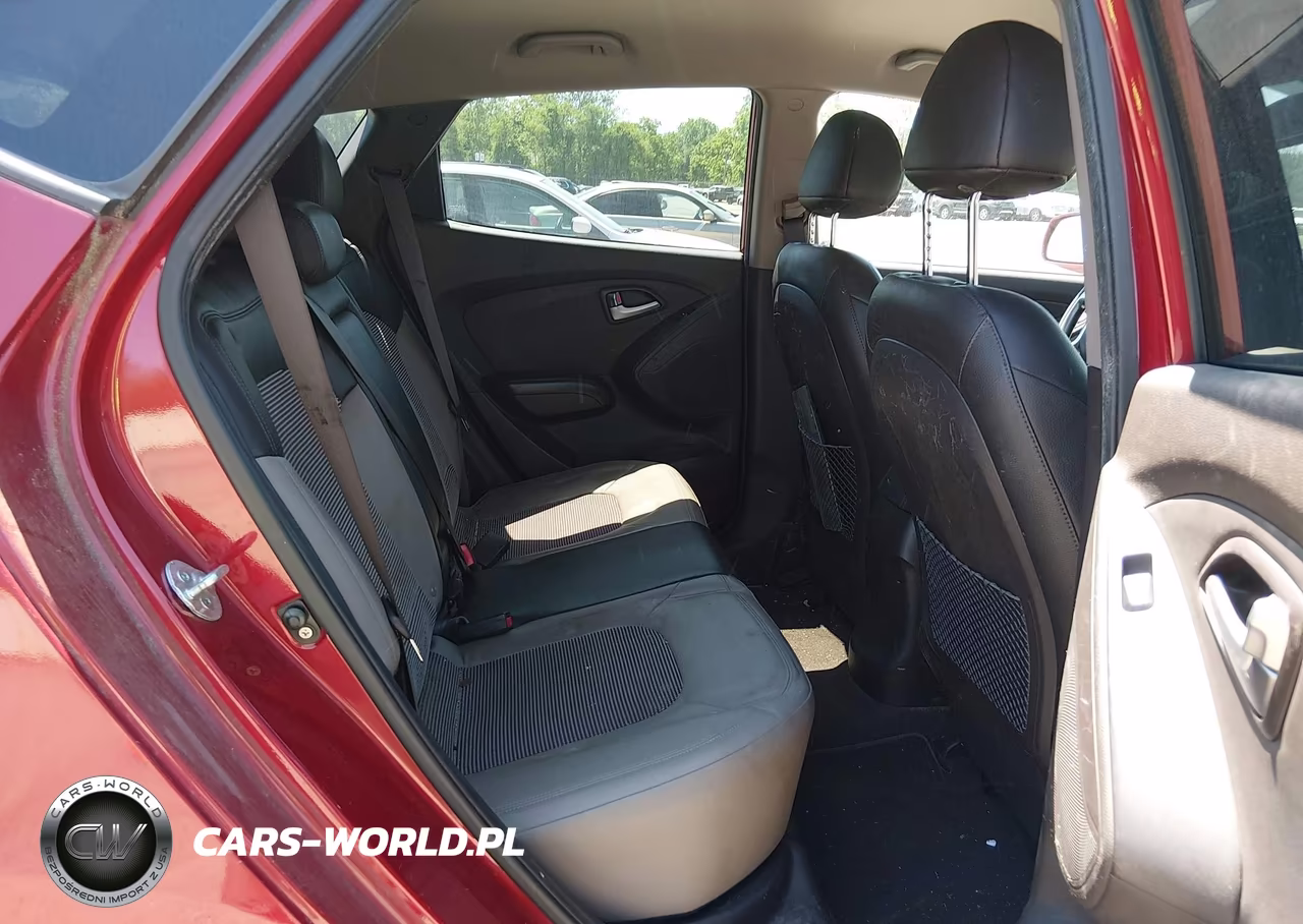 2011 Hyundai Tucson Gls VIN:KM8JU3AC2BU240287 - 8