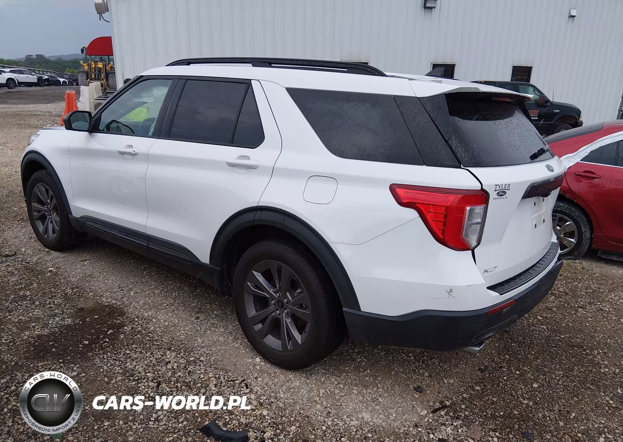 2021 Ford Explorer Xlt VIN:1FMSK7DH9MGC33606 - 3