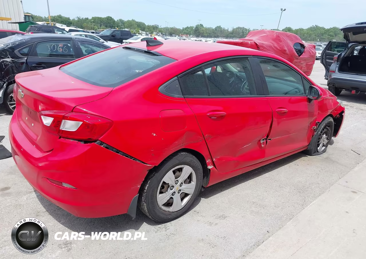 2016 Chevrolet Cruze Ls Auto VIN:1G1BC5SM6G7255243 - 4