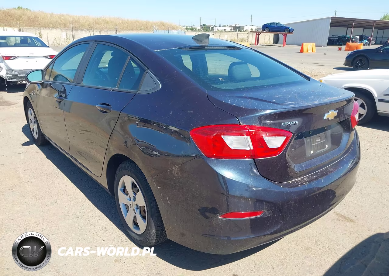 2016 Chevrolet Cruze Ls Auto VIN:1G1BC5SM0G7237434 - 3