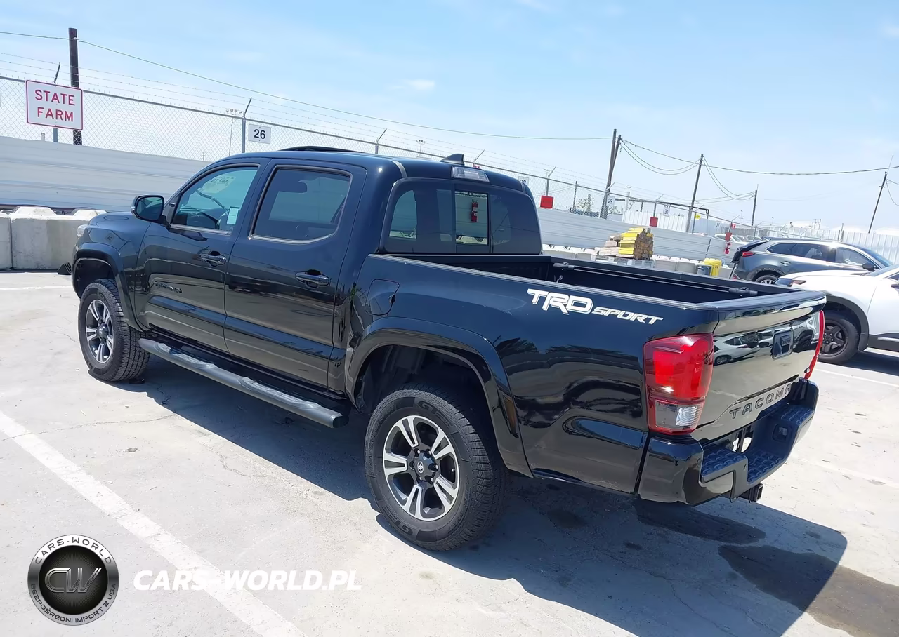 2019 Toyota Tacoma Trd Sport VIN:3TMAZ5CN2KM112622 - 3