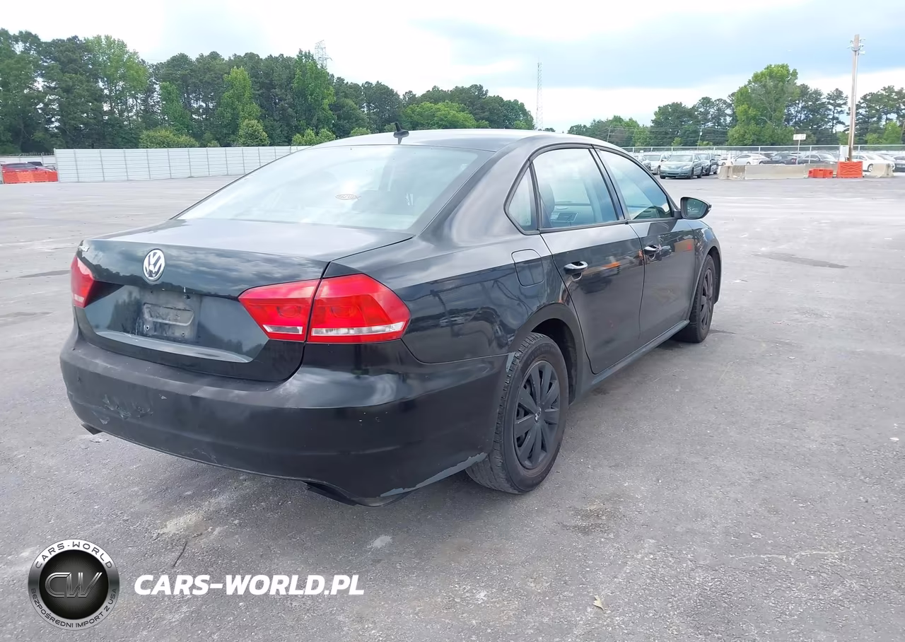 2012 Volkswagen Passat 2.5L S VIN:1VWAP7A31CC031548 - 4