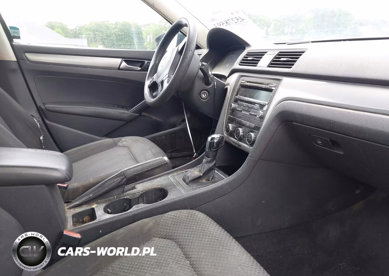2012 Volkswagen Passat 2.5L S VIN:1VWAP7A31CC031548 - 5