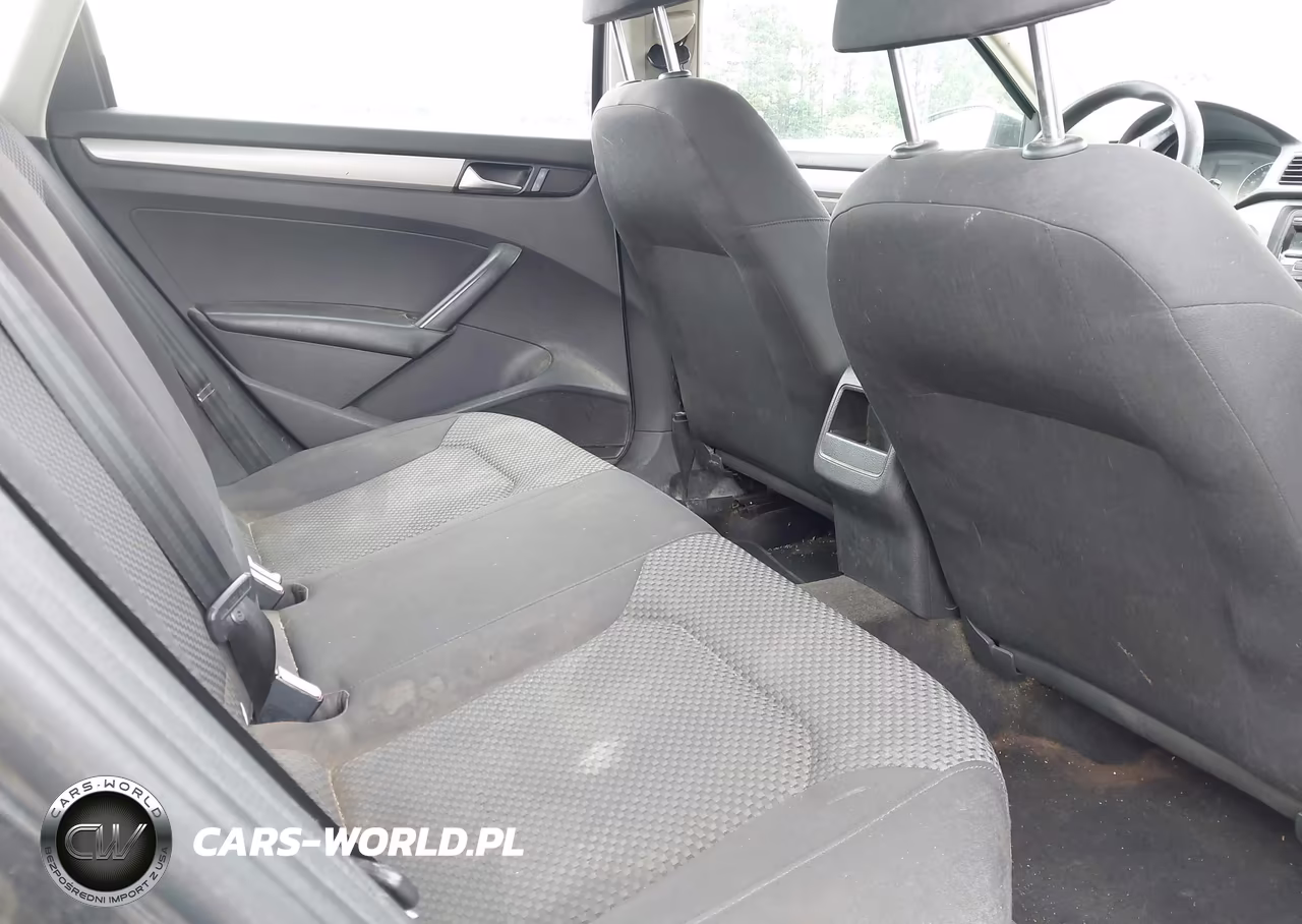 2012 Volkswagen Passat 2.5L S VIN:1VWAP7A31CC031548 - 8