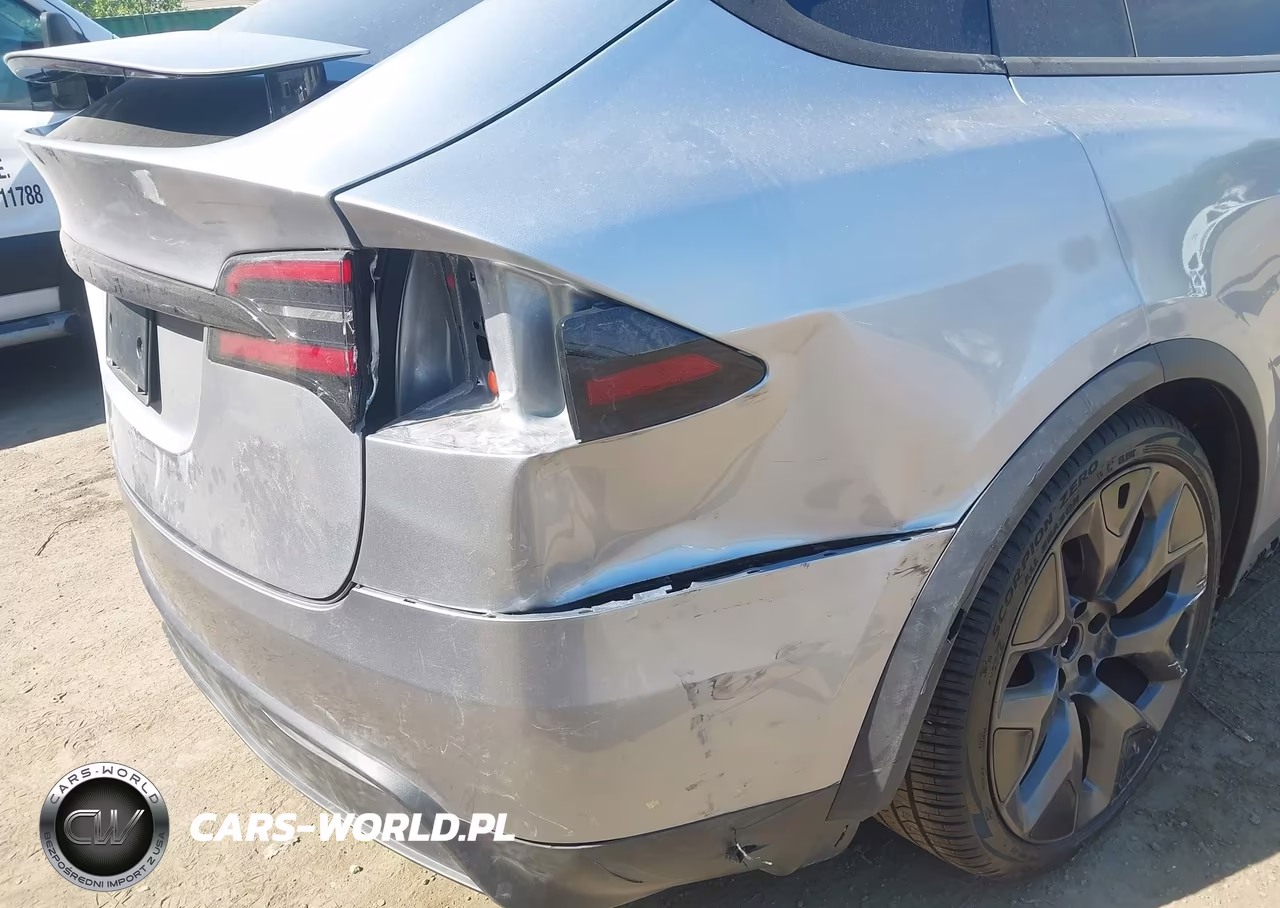 2026 Tesla Model X All-Wheel Drive VIN:7SAXCBE58TF481775 - 24