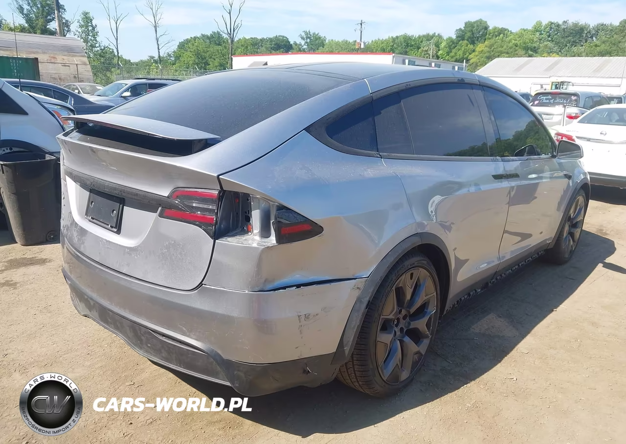 2026 Tesla Model X All-Wheel Drive VIN:7SAXCBE58TF481775 - 4