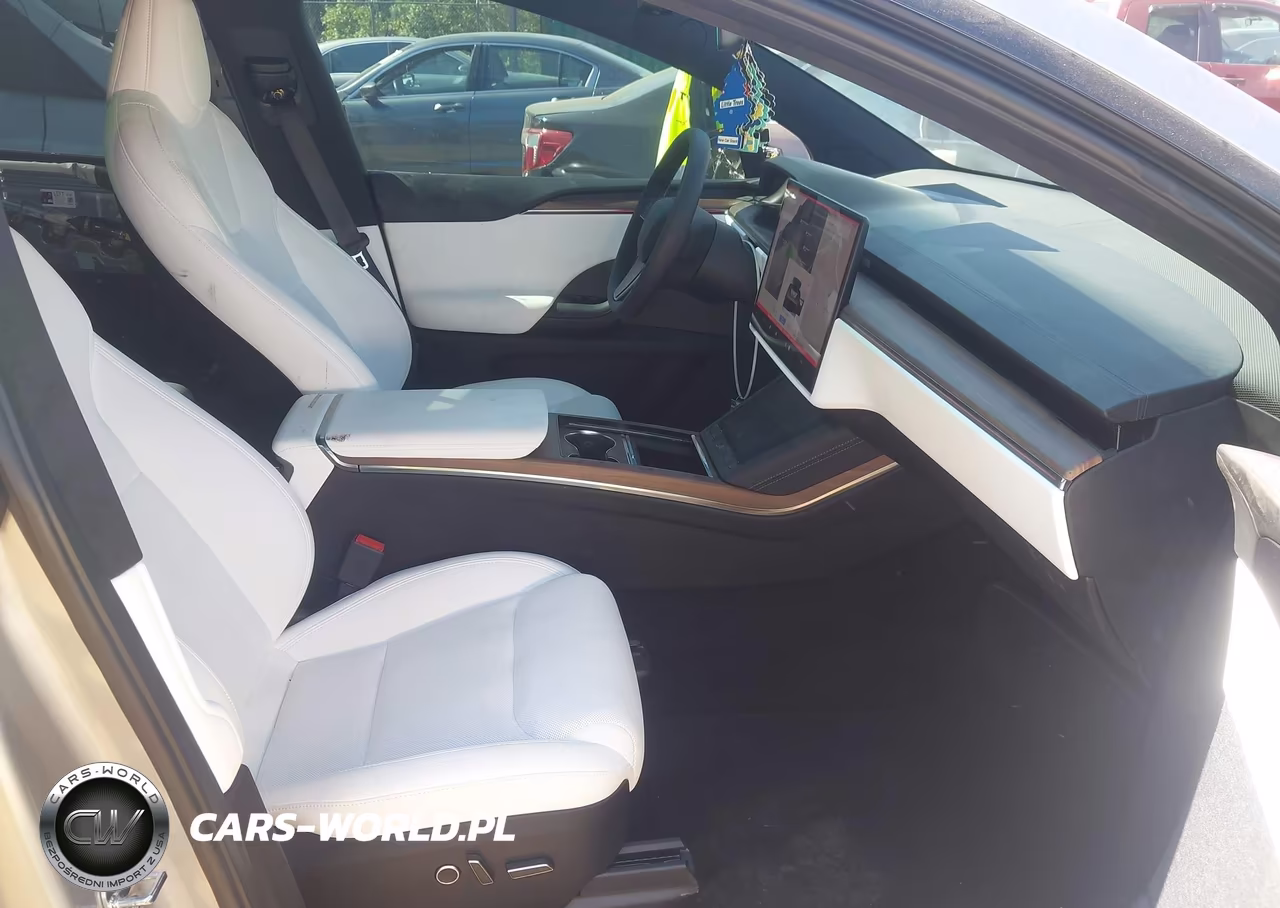 2026 Tesla Model X All-Wheel Drive VIN:7SAXCBE58TF481775 - 5