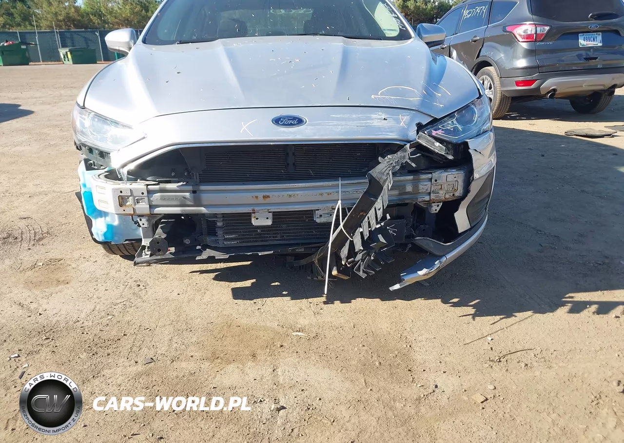 2019 Ford Fusion Hybrid Se VIN:3FA6P0LU1KR261859 - 6