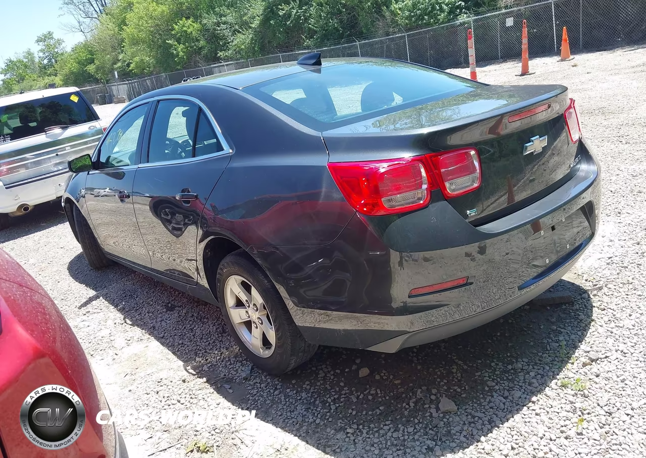 2015 Chevrolet Malibu 1Lt VIN:1G11C5SL5FF107298 - 3