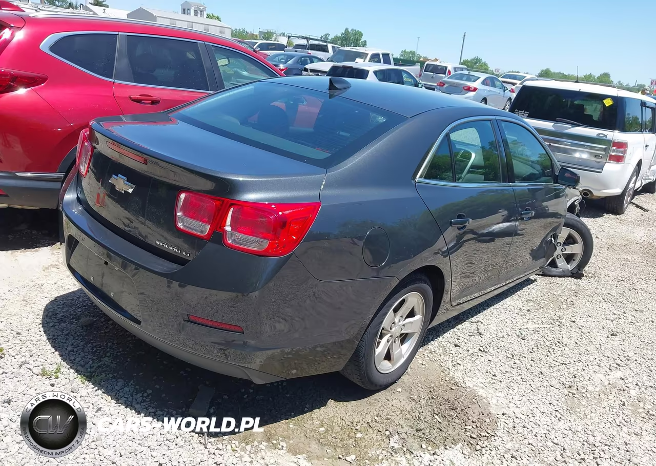 2015 Chevrolet Malibu 1Lt VIN:1G11C5SL5FF107298 - 4