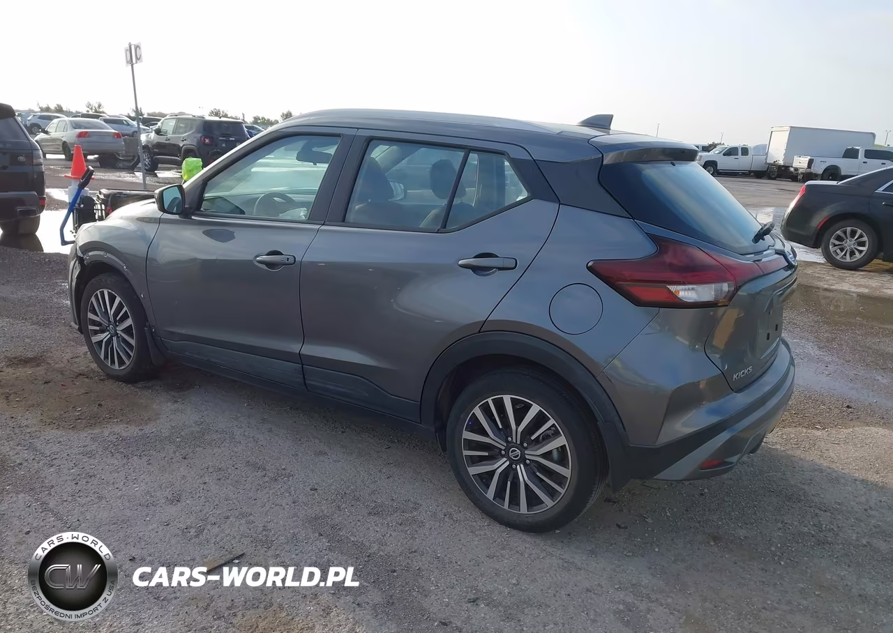 2021 Nissan Kicks Sv Xtronic Cvt VIN:3N1CP5CV7ML555083 - 3