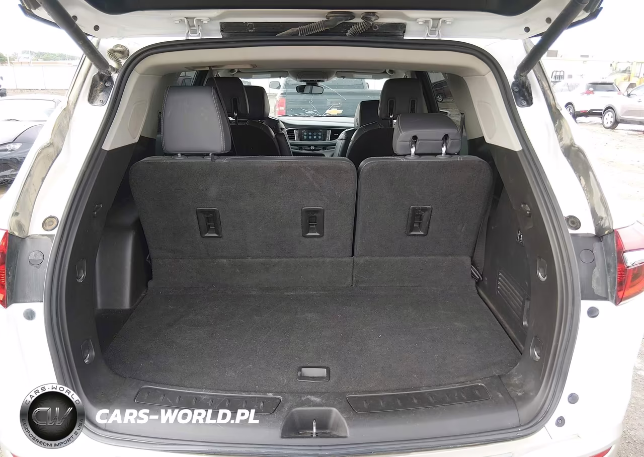 2018 Buick Enclave Premium VIN:5GAEVBKWXJJ180685 - 16