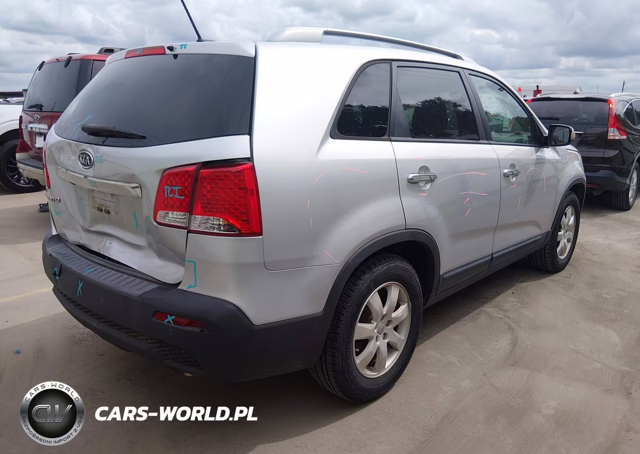 2012 Kia Sorento Lx VIN:5XYKT3A65CG216476 - 4