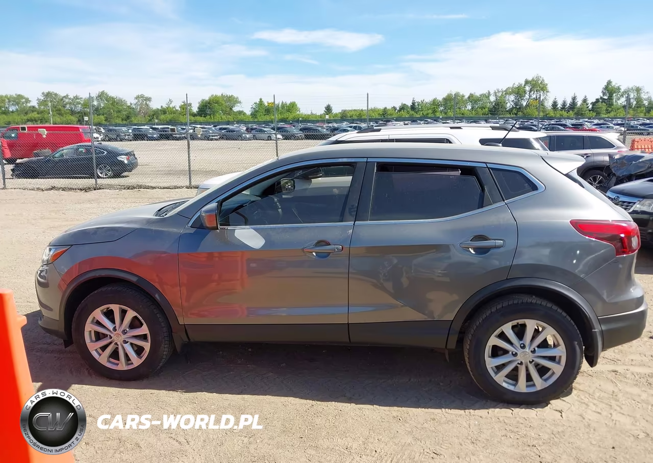 2018 Nissan Rogue Sport S VIN:JN1BJ1CP4JW153602 - 15