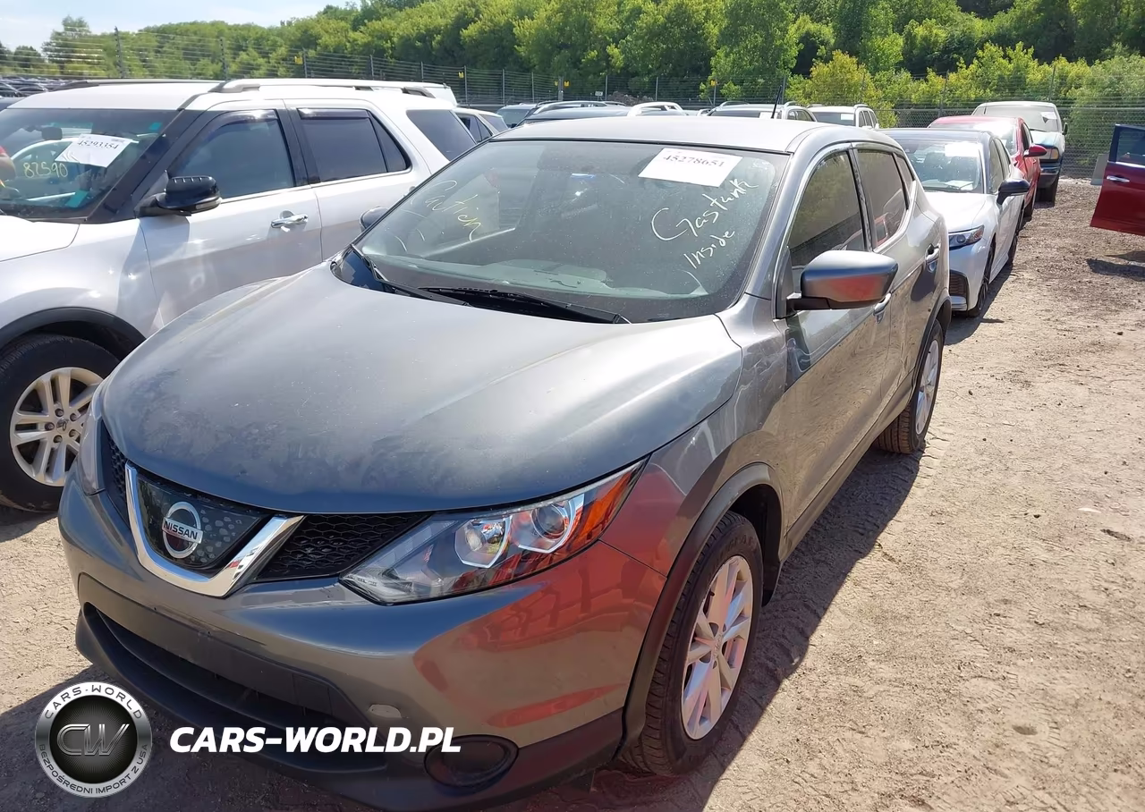 2018 Nissan Rogue Sport S VIN:JN1BJ1CP4JW153602 - 6