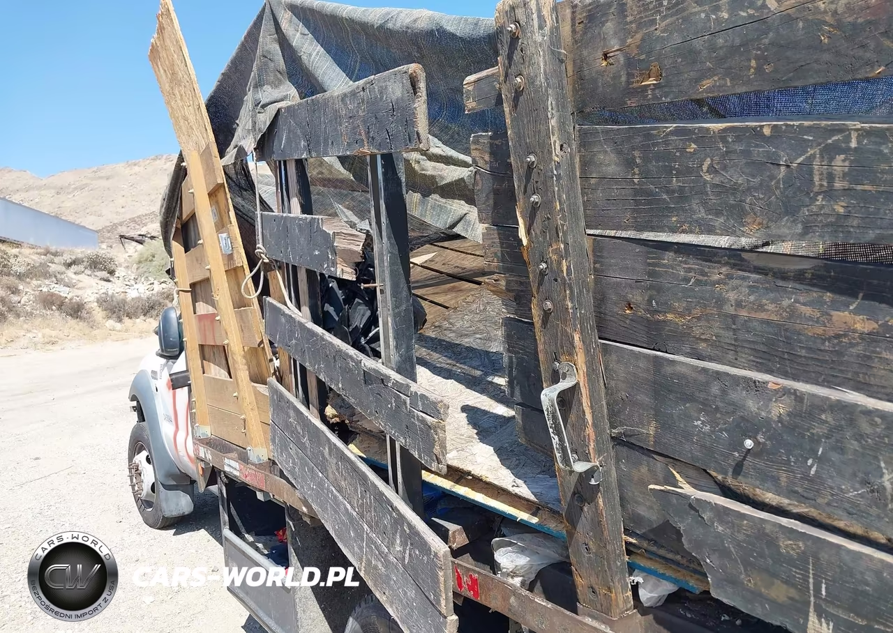 2007 Ford F-450 Chassis Xl-Xlt VIN:1FDXF46Y67EA42599 - 13