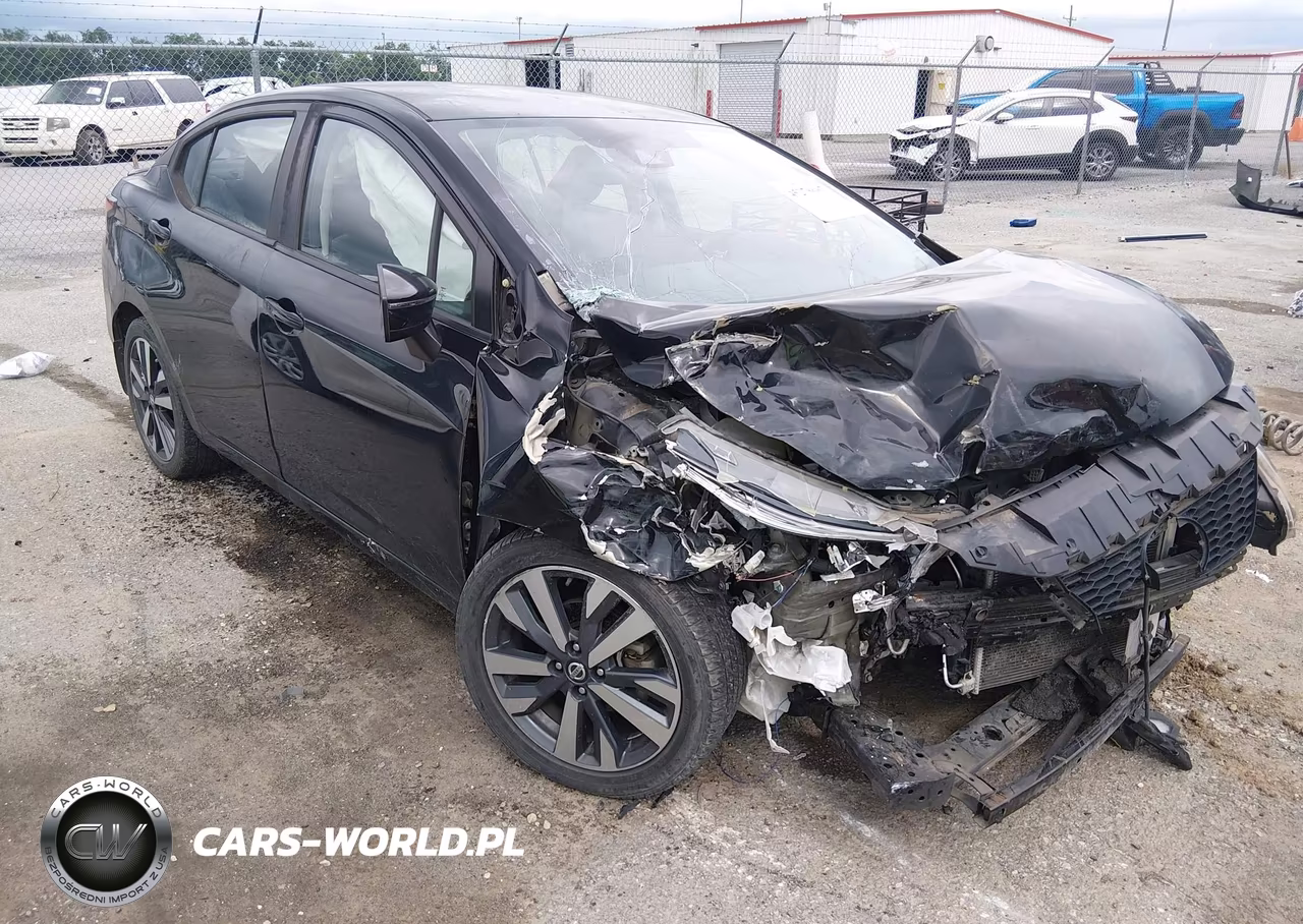 2020 Nissan Versa Sr Xtronic Cvt
