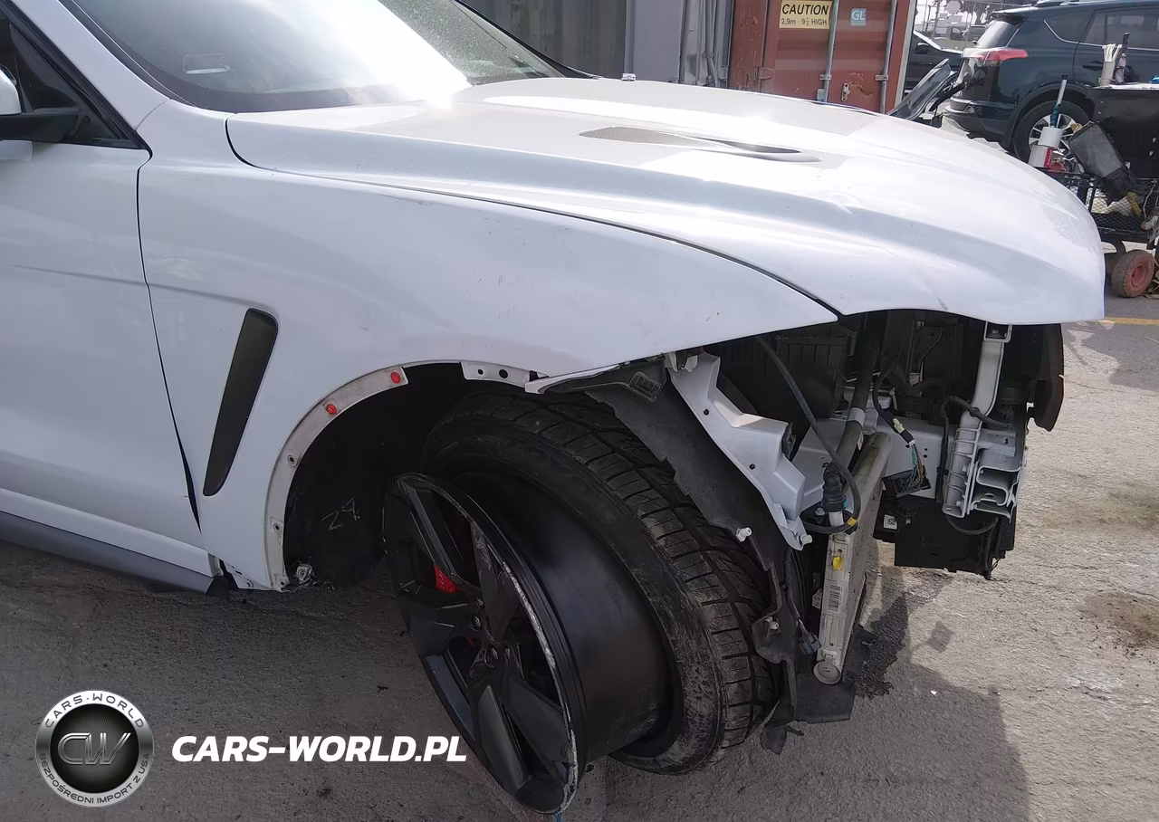 2021 Jaguar F-Pace Svr P550 Awd Automatic VIN:SADCZ2EE2MA680944 - 14