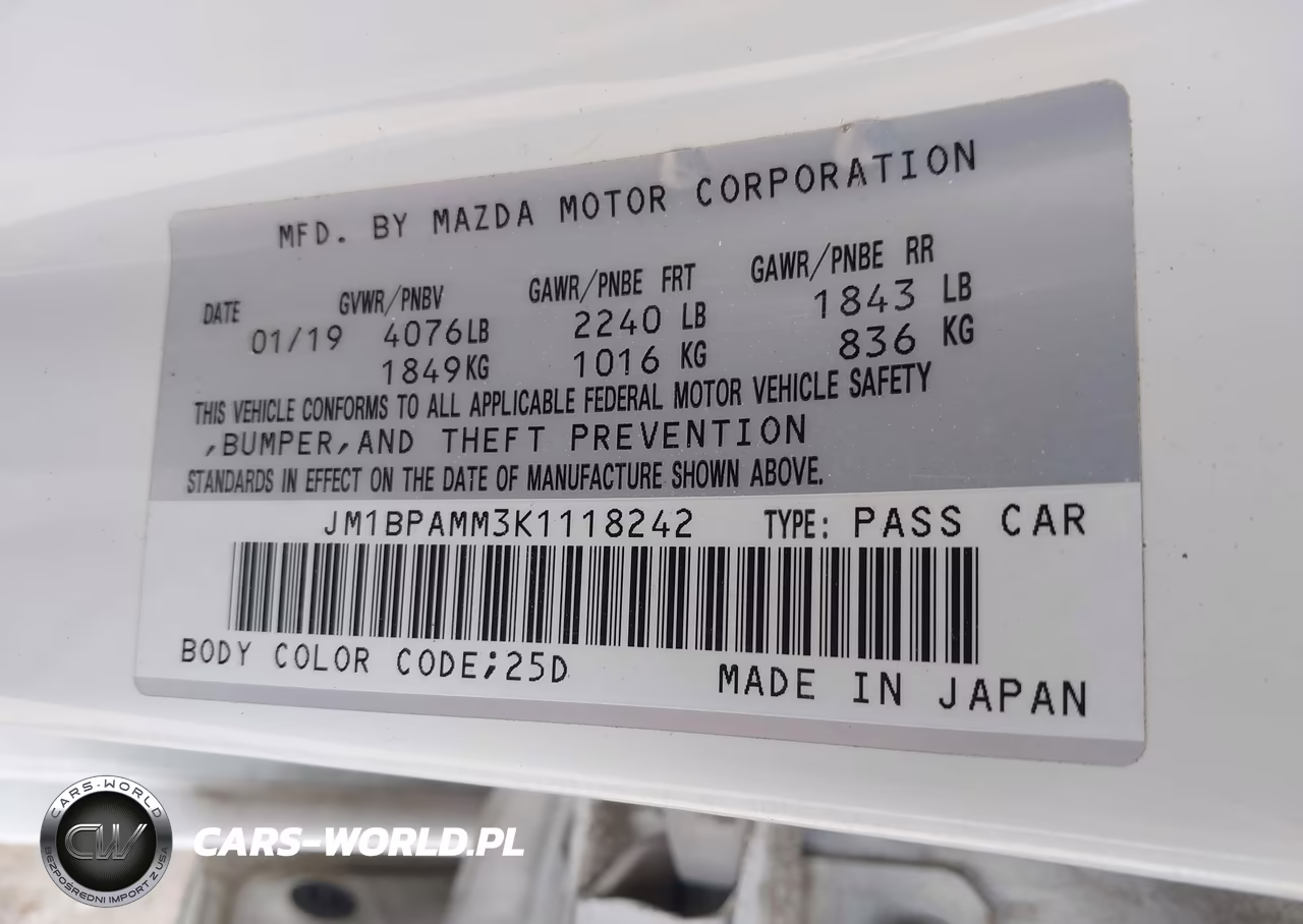 2019 Mazda Mazda3 Preferred Package VIN:JM1BPAMM3K1118242 - 9