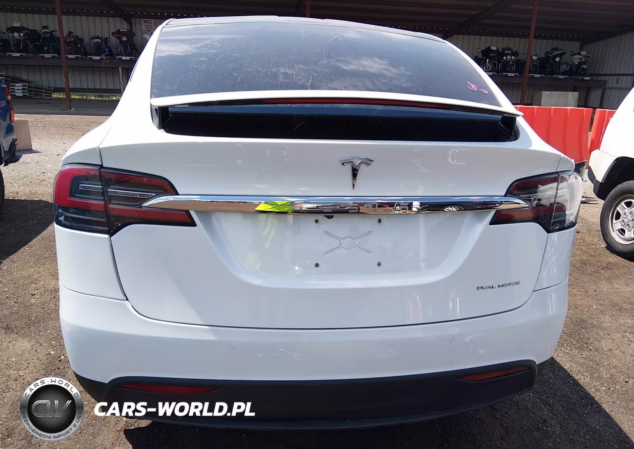 2020 Tesla Model X Long Range Dual Motor All-Wheel Drive-Long Range Plus Dual Motor All-Wheel Drive VIN:5YJXCBE26LF233365 - 17