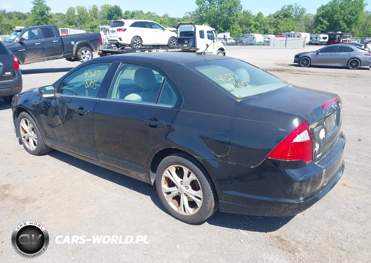 2012 Ford Fusion Se VIN:3FAHP0HG7CR118749 - 3