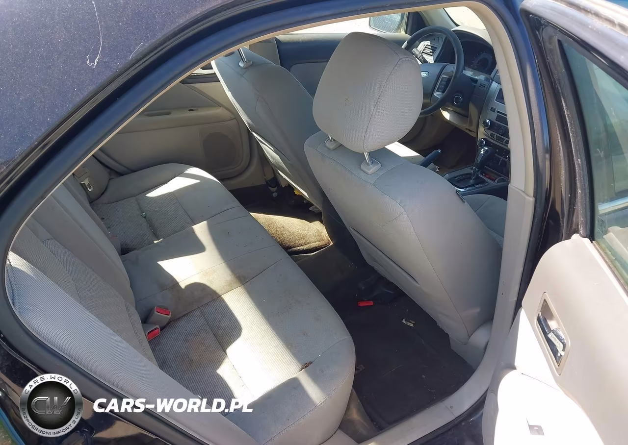 2012 Ford Fusion Se VIN:3FAHP0HG7CR118749 - 8
