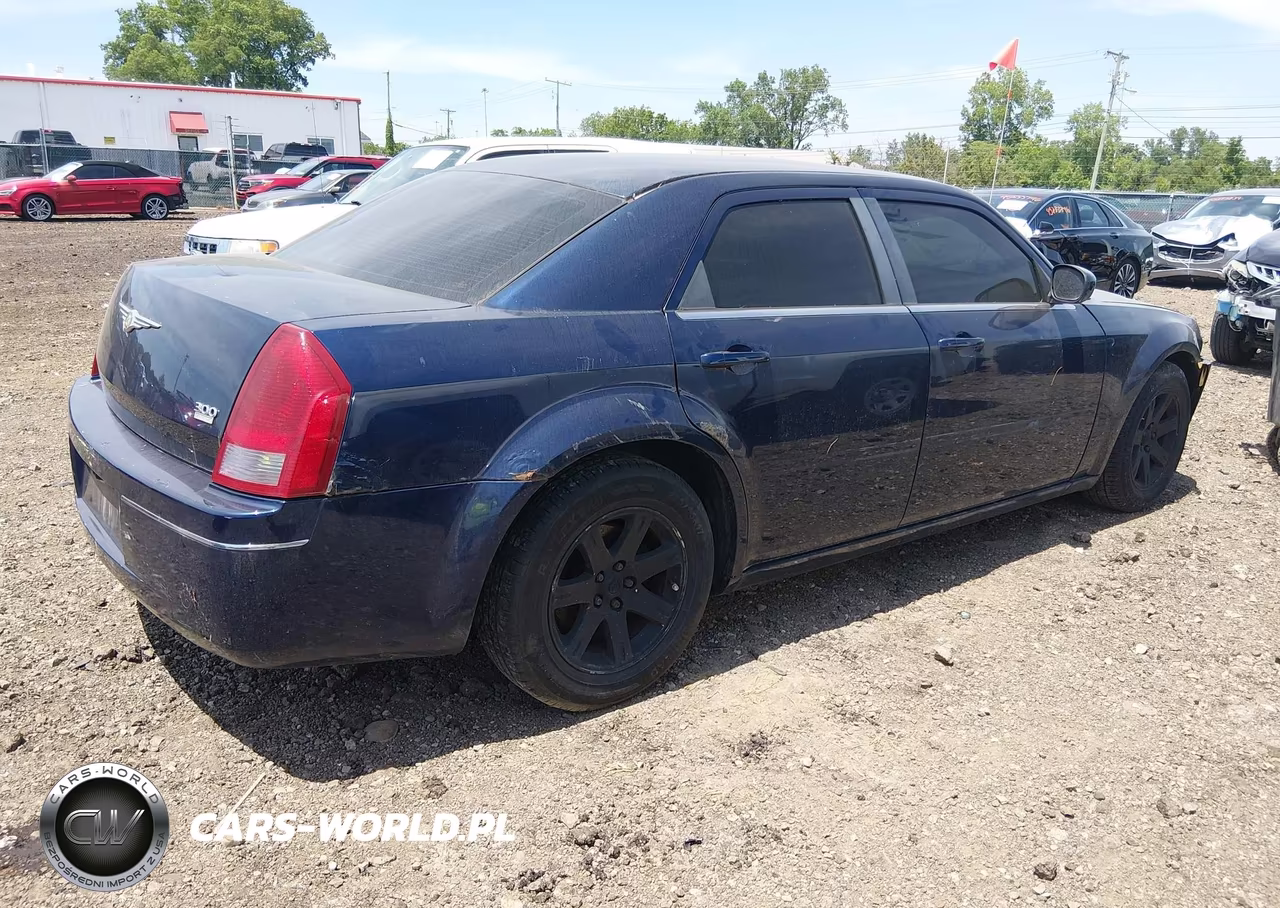 2006 Chrysler 300 Touring VIN:2C3KA53G96H152203 - 4
