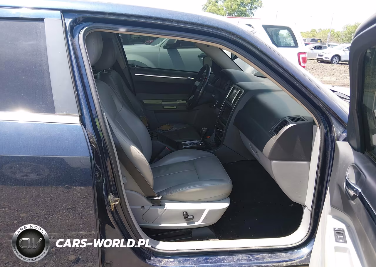 2006 Chrysler 300 Touring VIN:2C3KA53G96H152203 - 5