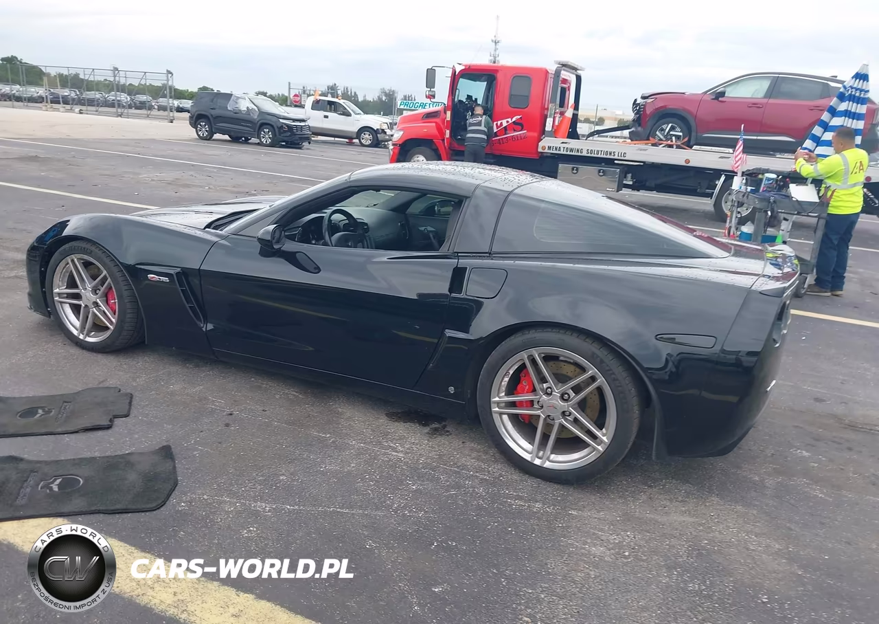 2007 Chevrolet Corvette Z06 Hardtop VIN:1G1YY26E075119280 - 3