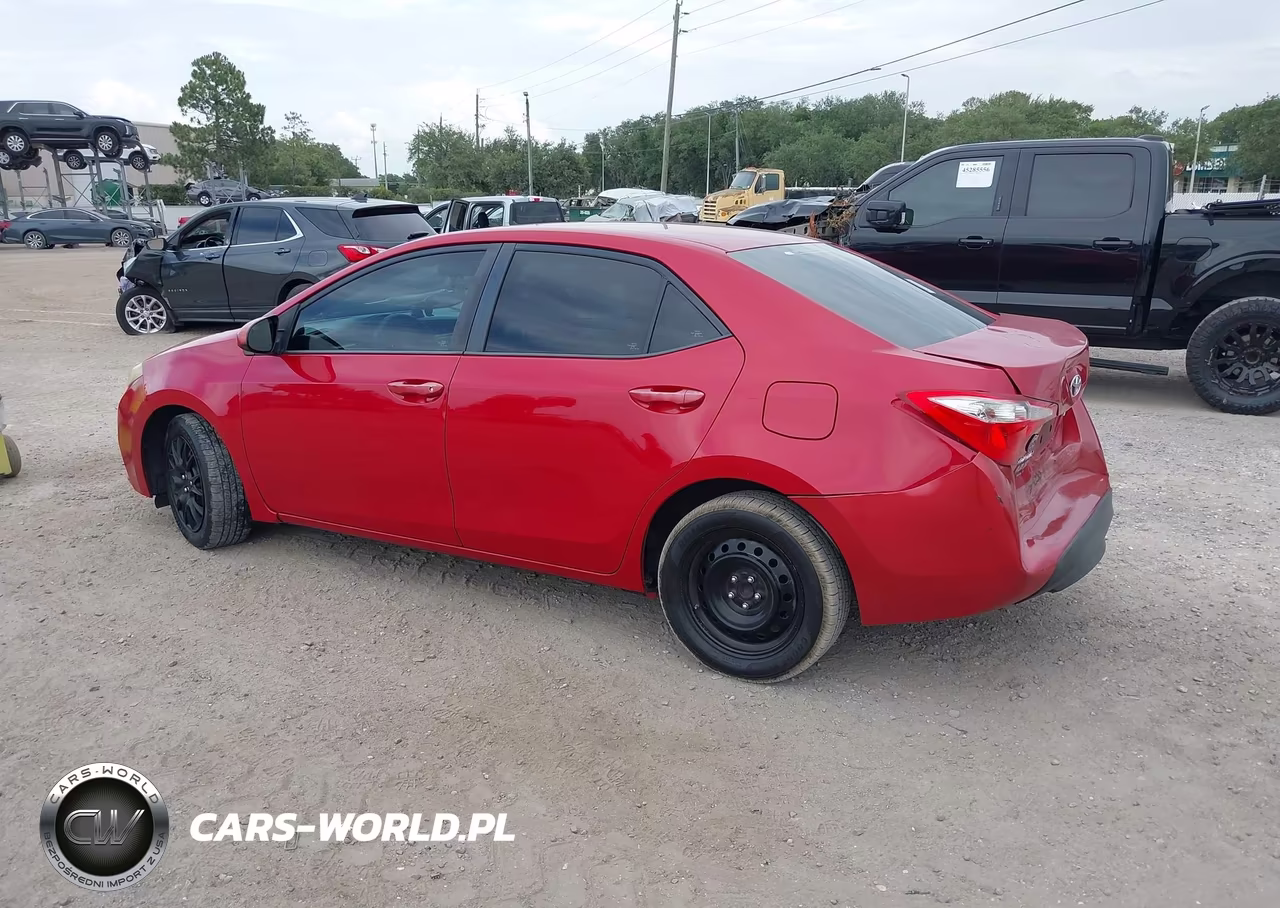 2015 Toyota Corolla Le VIN:2T1BURHE4FC361389 - 3