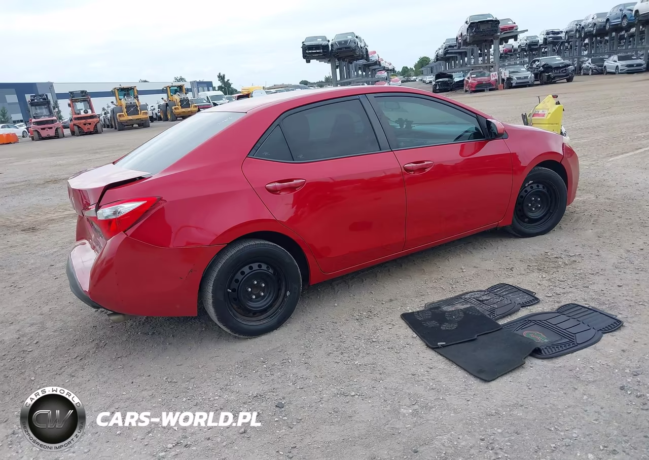 2015 Toyota Corolla Le VIN:2T1BURHE4FC361389 - 4