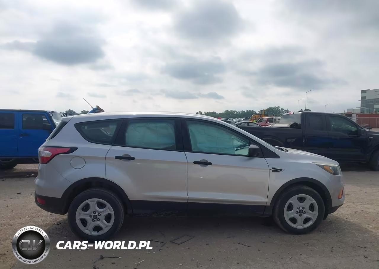 2018 Ford Escape S VIN:1FMCU0F76JUA64068 - 13